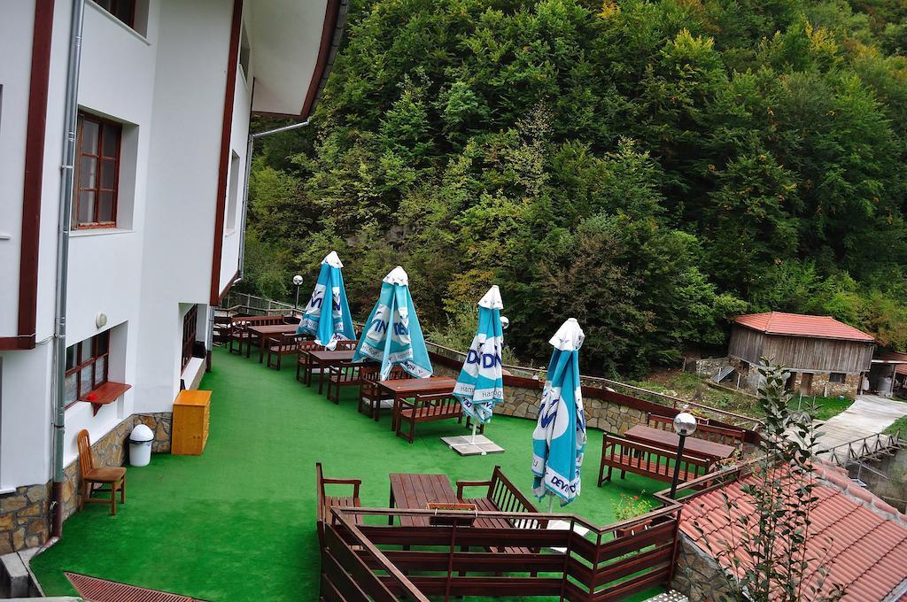 Fisherman'S Hut Family Hotel Beden Extérieur photo