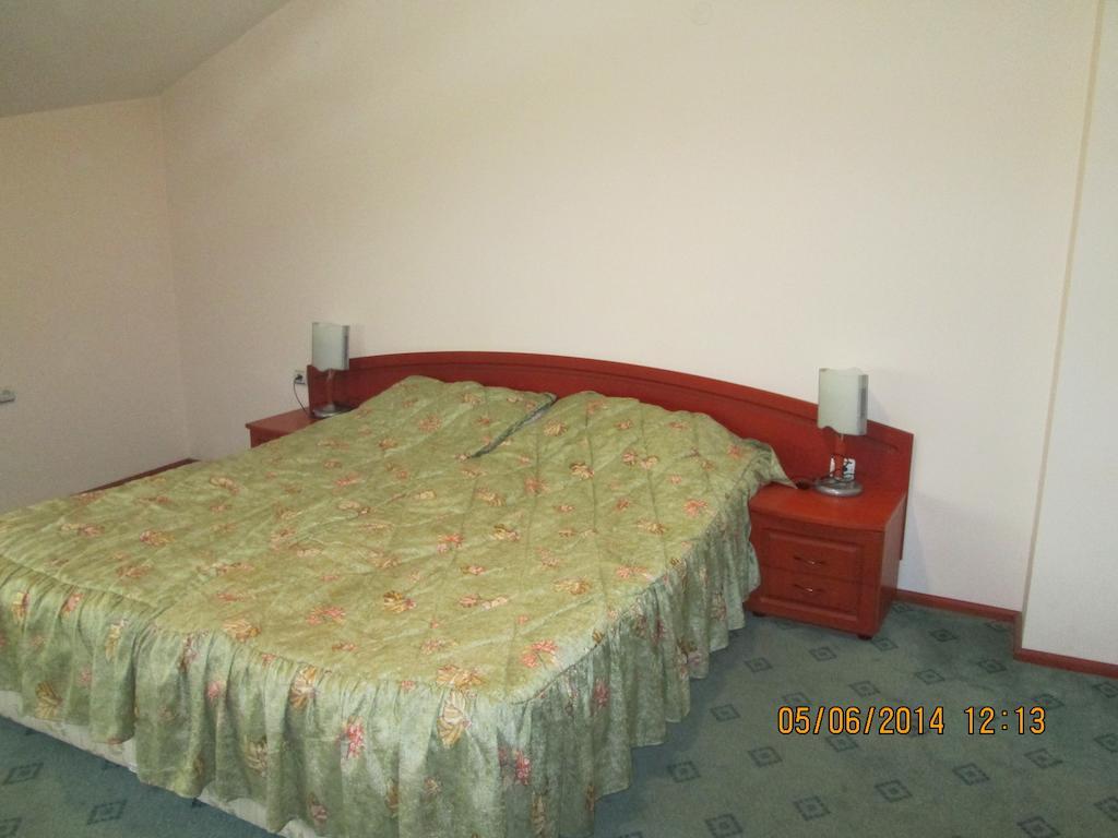 Fisherman'S Hut Family Hotel Beden Chambre photo
