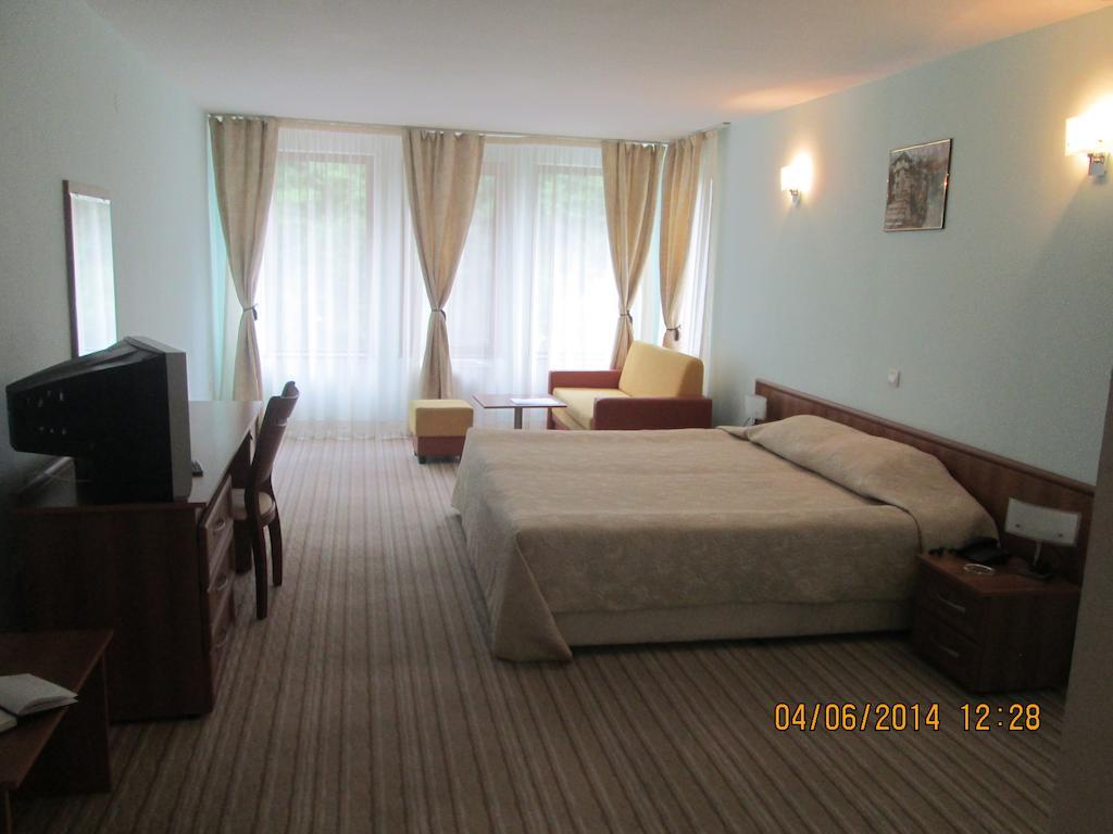 Fisherman'S Hut Family Hotel Beden Extérieur photo